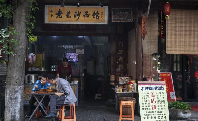 都正街：这条长沙老街上的美食，暴打各地网红店！