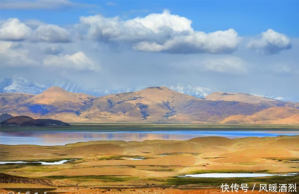 雅鲁藏布江源头的这片五彩沙漠,凄美、奇幻!