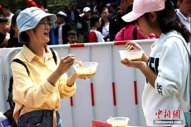 景区做无人值守“一元午餐”，2天被多给了274元……