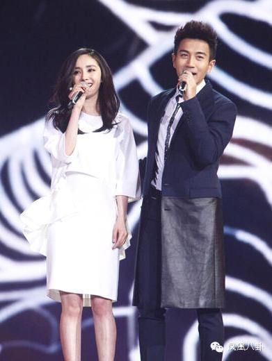 刘恺威携手杨幂现身孕检院，二胎落实!网友:离婚传言不攻自破