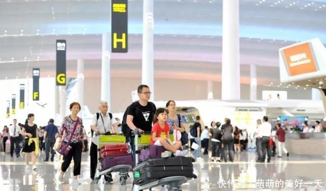 昨晚，白云机场举行应急处置演练