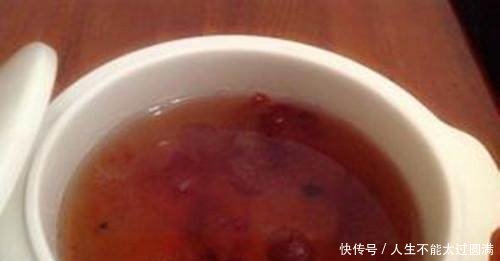 农村树上长得尖钉子农民都不敢碰，老中医却说它是好东西。