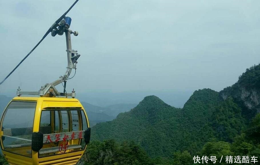 造访秦岭秘境中的“小武当山”，既有华山之雄险，又有黄山之清幽