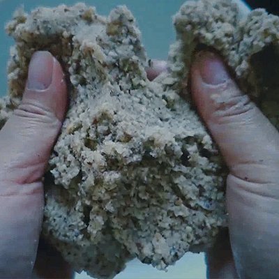  『香草荚』【安卡西厨】香草味大黄草莓核桃碎甜点