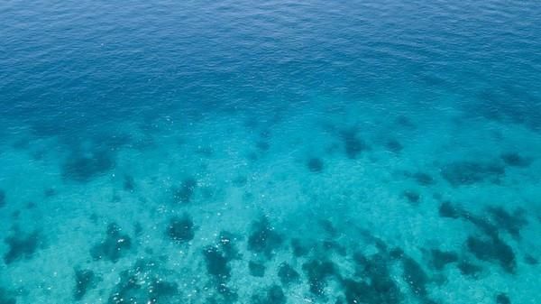 “廉价版”的马尔代夫，海水堪比翡翠，你去过吗？