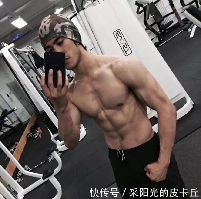  『cm』真实身高超乎你想象的男星们！这么干，你也能再“长高”10cm！