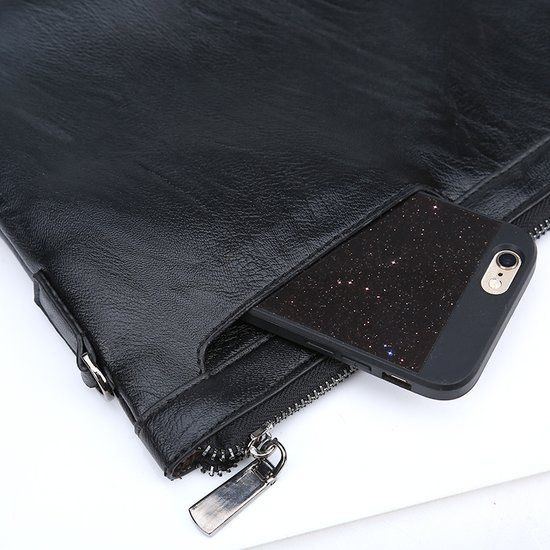 中国造男包一夜成名，防水耐刀割，时髦帅气真男人，一顿饭钱可买