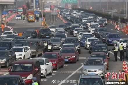  「恢复」交通部：9个省份已有序恢复省际道路客运