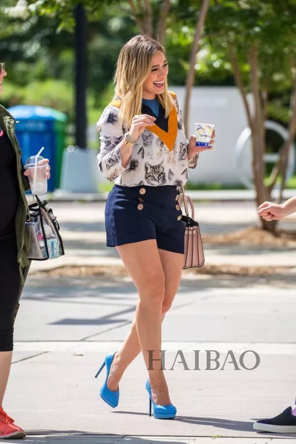 GUCCI看了沉默，LV也得陪玩!喵星人究竟有什么魔力