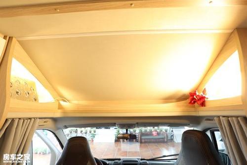 德国海姆旗下Sunlight T60房车