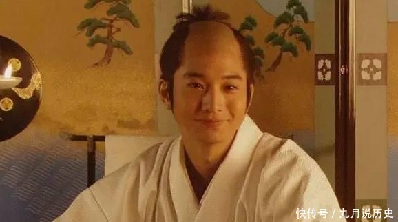 『喜欢』古时候,日本人喜欢将中间头发剃掉留下两边,现在为什么看不到了