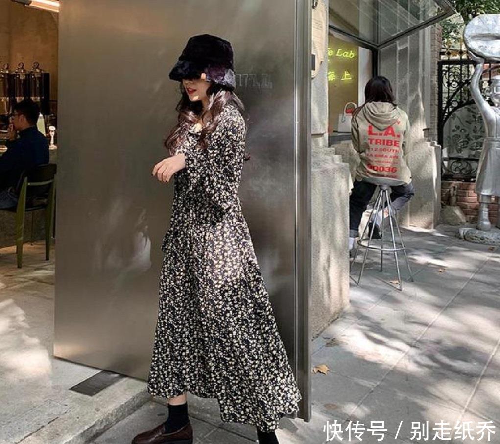 碎花■春夏季节最爱碎花裙的美，选择这5款不会穿出大妈感！