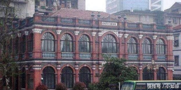 如何评价武汉和南京呢? 哪个更发达?