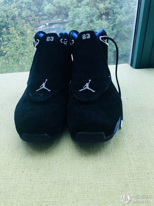 二丁目的篮球鞋 篇二十五:怕是买这双鞋的人都到了枸杞泡水的年纪----AIR JORDAN 18 黑蓝