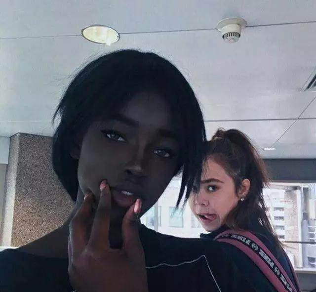 唯一看完想娶回家的黑人女子, 完美诠释肤皮不够颜值来凑