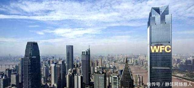 向上长! 重庆已建成(封顶)的七大摩天楼, 看看重庆未来的摩天楼