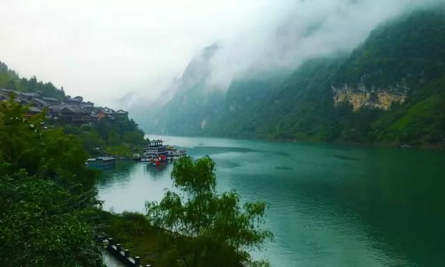 藏在火炉重庆的凉都秘境，坐拥8大清凉耍处，气温不超25℃！