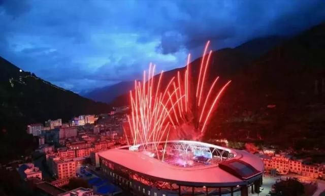 康定国际情歌节攻略！电音电竞赛马，这样过七夕简直酷Skr人！