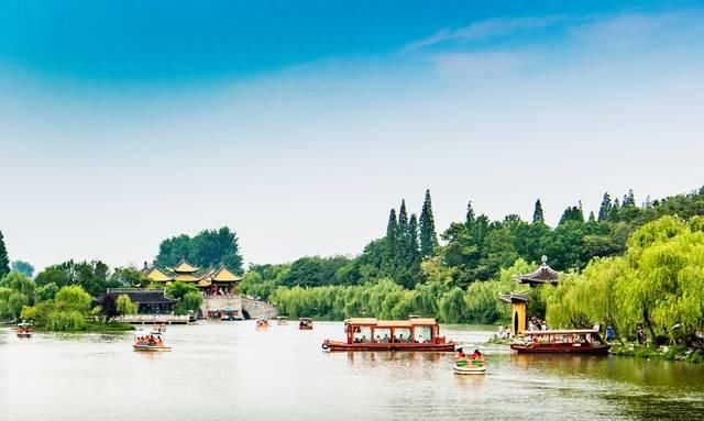  「粤菜」江苏扬州旅游，船娘个个貌美如花，淮扬菜比粤菜还好吃！