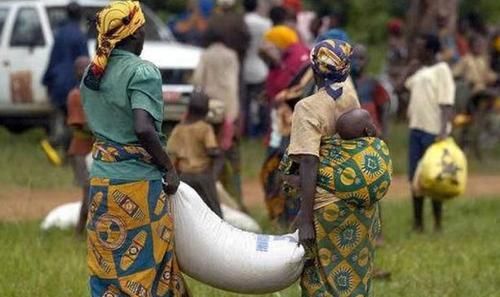 印度粮食产量仅中国一半, 养活10亿人口, 为何还能大量出口