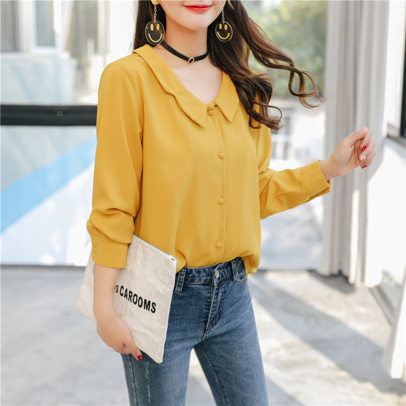 若你身高低于160，秋后少穿长裙，试试娃娃衫，洋气减龄又遮肉