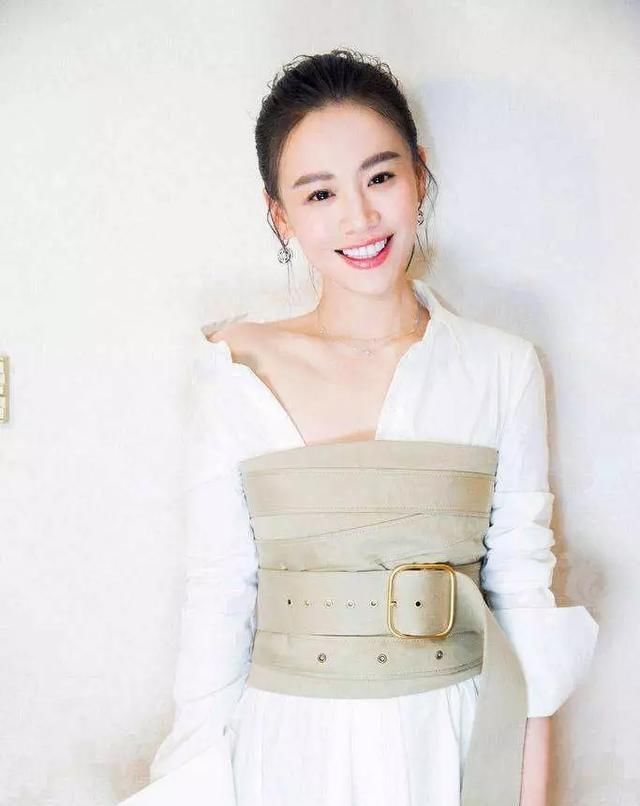  『单品』简单两件单品，拯救你的无聊穿搭