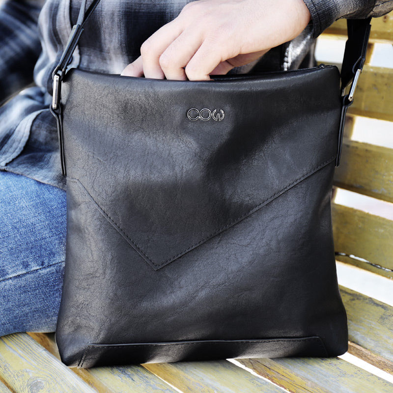 重庆街头“怪现象”，满街风靡“开车包”，整洁利落，还贼时尚