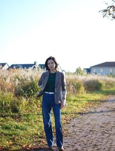  「舒适」40岁的女人别再乱穿衣，学ins时尚宝妈的日系穿搭，舒适不张扬