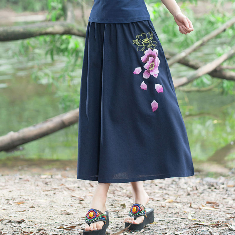 女人胖不等于丑，要会穿才美!刚刚上新的遮肉装，上身瘦到没朋友