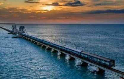 世界上最美的火车路线,让你感受不一样的美