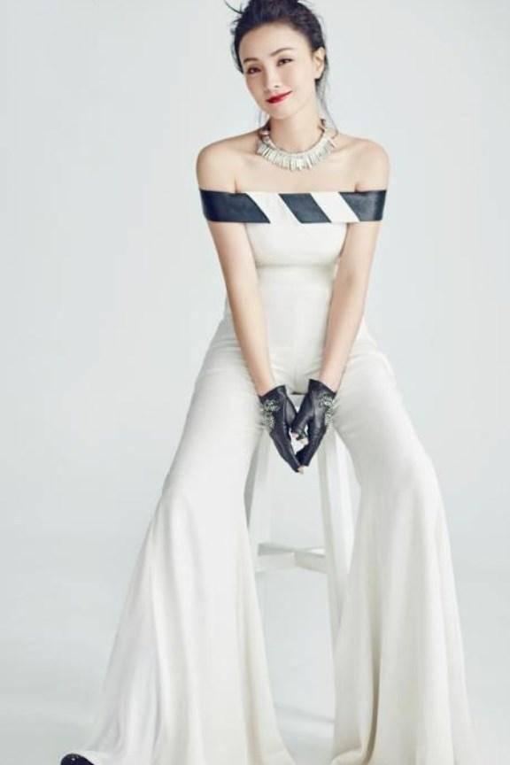 看了陶虹的脸，男人都要怀疑人生，真不知道徐峥每天怎么过的！