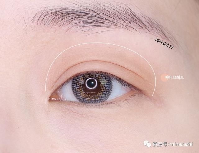 彩妆|超精致!10分钟get唐嫣同款“秋日慵懒枫叶妆” 真的太美了~