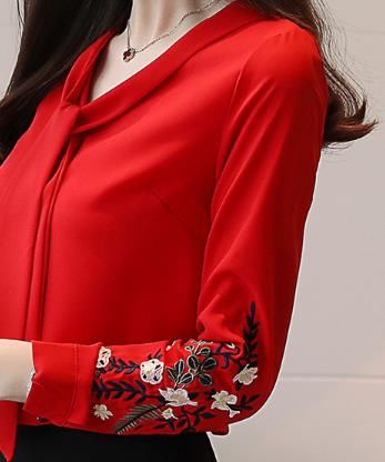 中秋回娘家，千万别穿太土，备2件这样女装，超洋气，穿出体面