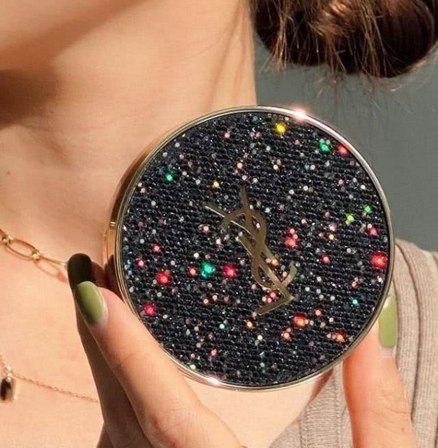  「DIOR」DIOR、YSL等五大品牌2020新款气垫，美到翻天了啊