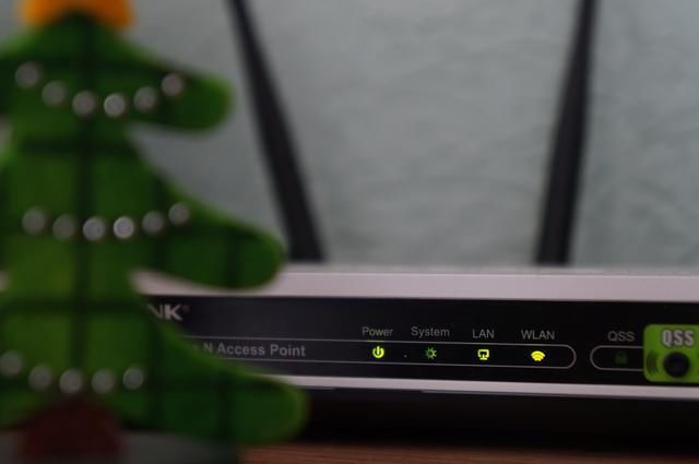 网速最快的wifi路由器 t01baf90f4fcd747c27.jpg