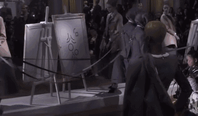 人人都想穿Thom Browne设计的灰西装，可你知道他的其他秘密吗