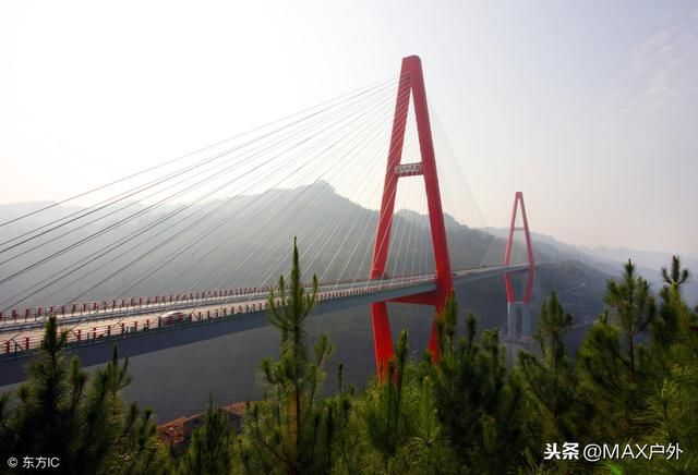 中国藏在深山的宏伟大桥，叫不出名字却让人叹为观止
