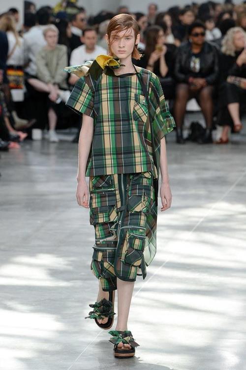 2019春夏时装周上这个小众的牌子 Sacai简直美的不像话