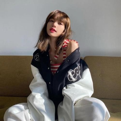  『少女』Lisa亚麻发色范本，蜜桃调超梦幻少女、青木棕不挑肤显白又高级！