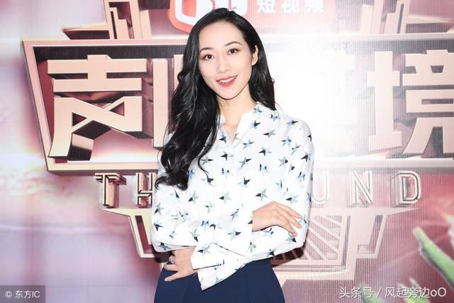 韩雪机场近照遭曝光，网友：衣服永远都是陪衬，好气质才是主角