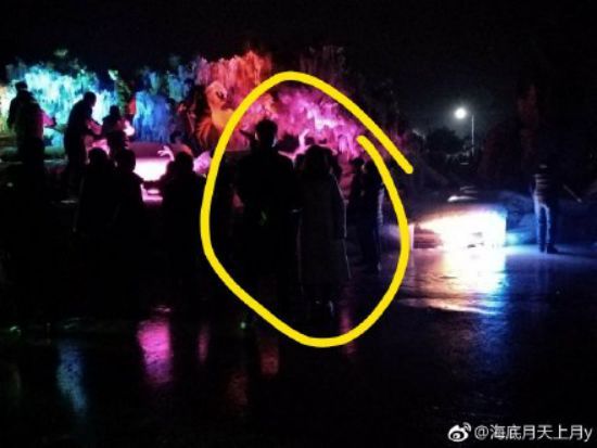 出游拍照丑爆集锦，能认出人形算我输