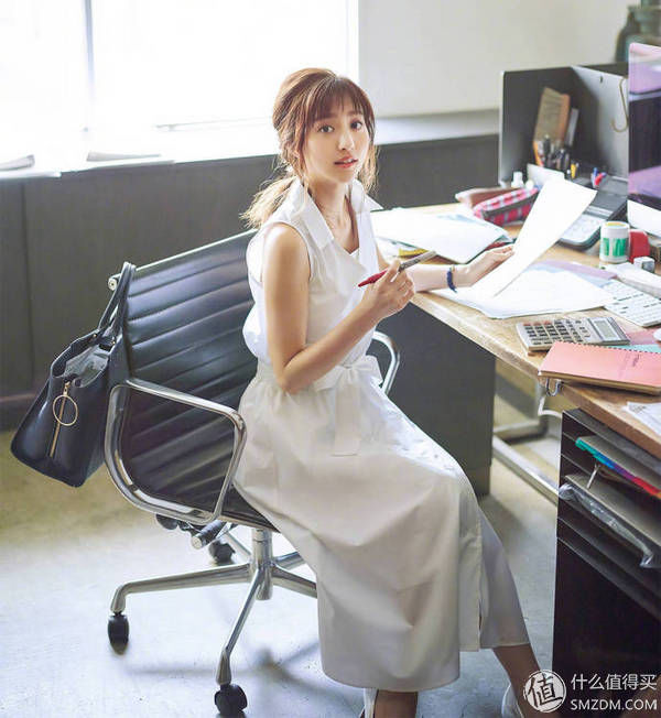 下周穿什么?清爽简约的通勤装，让你赢得好印象!