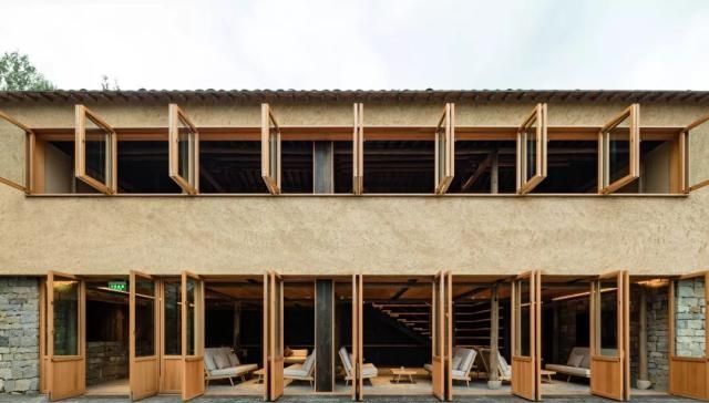 他在浙江大山里租6间房，花1500万装修，被村民嫌：太普通