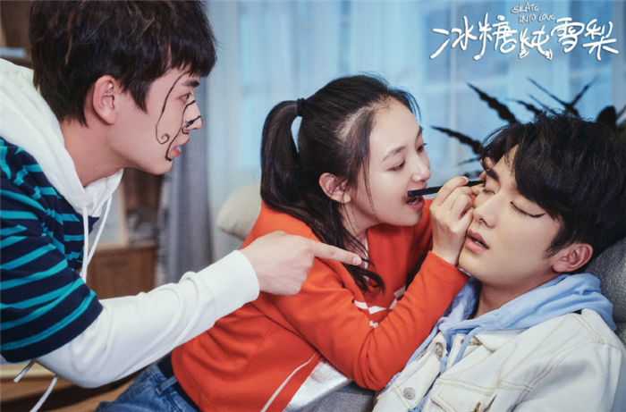  『恋爱』腾讯又一恋爱剧来袭，主演都是神仙颜值，超甜剧照让人很心动！