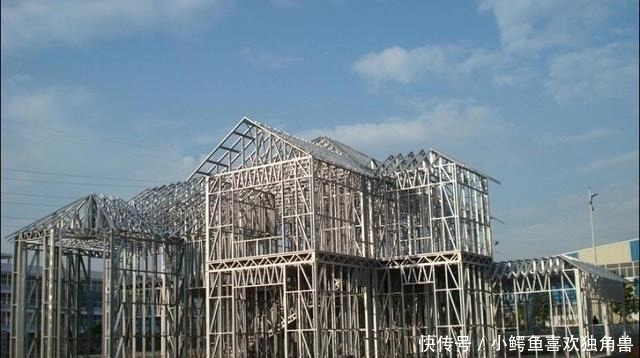 农村自建房，哪种结构比较好？砖混、框架、轻钢结构对比了解一下