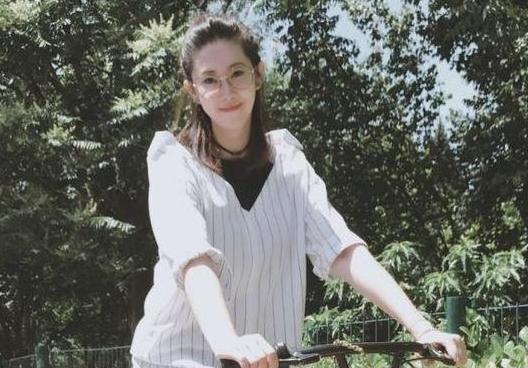 排球第一女神 老公比她矮十厘米 离婚后表示：老公达不到我的要求