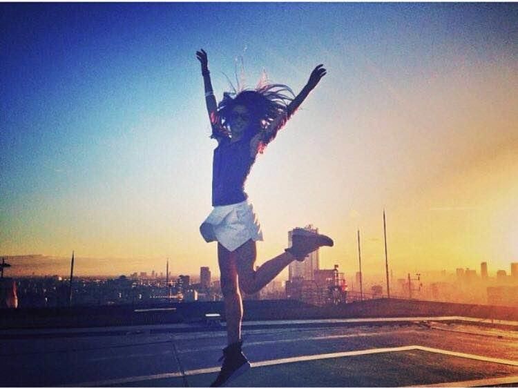 没有大胸一样魅惑人心让你目不转晴的模特小姐姐真的不心动么