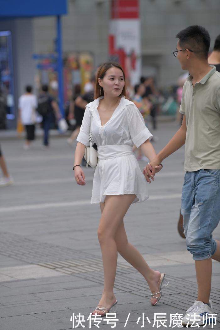  「衬衣」简单搭配也能时尚靓丽，穿长款衬衣帮你美出新高度