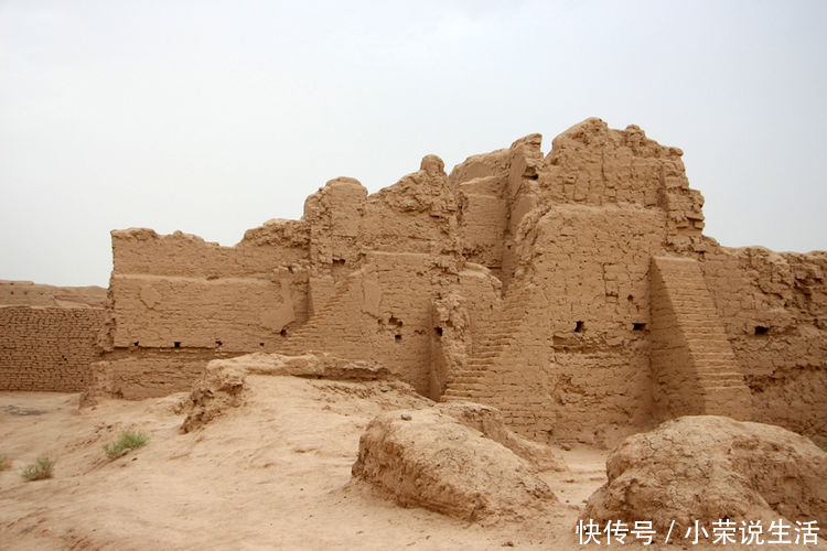 新疆沙漠中诡异事件,未解之谜