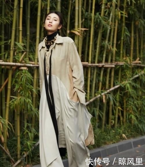 【鞋加层】她是“韩商言”绯闻女友,穿匡威怕撞鞋加层鞋底,没想到潮翻天!